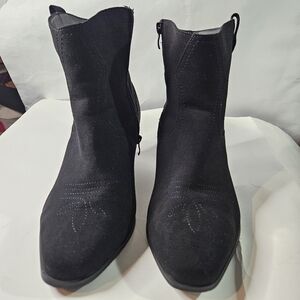 Torrid Black Western Ankle Booties 10.5 WW Faux Suede Block Heel Boot Extra Wide